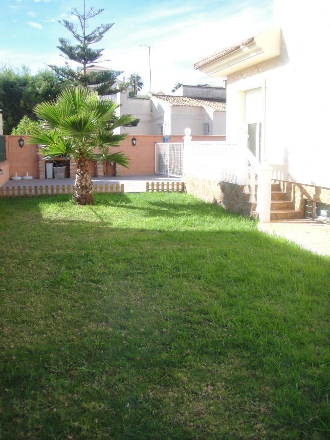 Chalet Muy Cerca De La Playa Con Piscina Privada Dehesa de Campoamor  Exterior photo